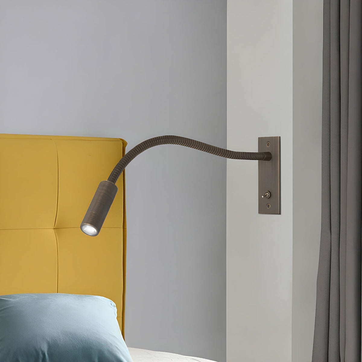 Adjustable Gooseneck LED Reading Wall Light / W 13.8″ x H 4.7″ / Brushed Bronze / Warm Light